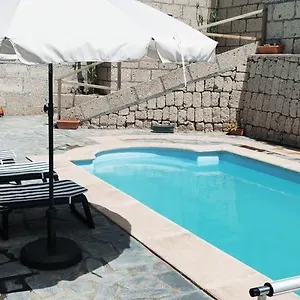 https://villa-cubas.tenerifehoteles.net